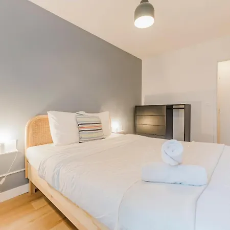 Charming 2ch 4p Parking And Balcony 公寓